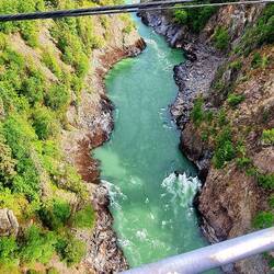 Hängebrücke in Hazelton 80m hoch über dem Canyon