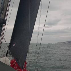 Channel crossing von 🇫🇷 Cherbourg zu 🇬🇧"The Needles" (Isle of Wight = Südeinfahrt in den Solent)