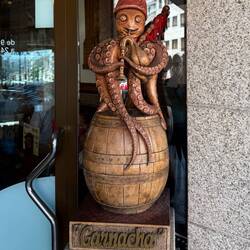 I can't bring myself to try pulpo (regional octopus dish) after Remarkably Bright Creatures!