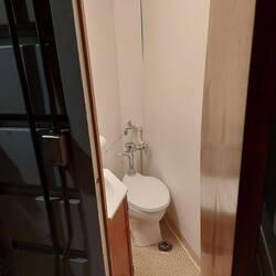 Badezimmer der 24 Stunden Raketencrew.