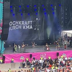 Die erste Vorband ist schon aktiv