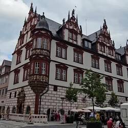 Der schöne Marktplatz von Coburg