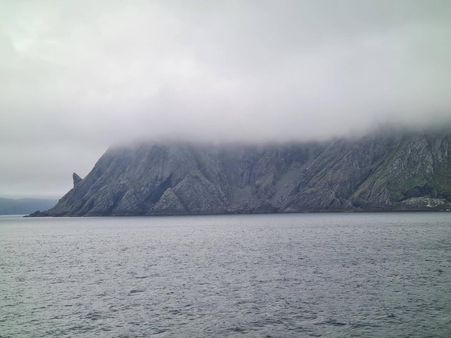 Nordkap im Nebel, aber das Horn ist gut zu erkennen.