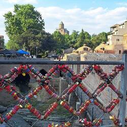 Love Bridge