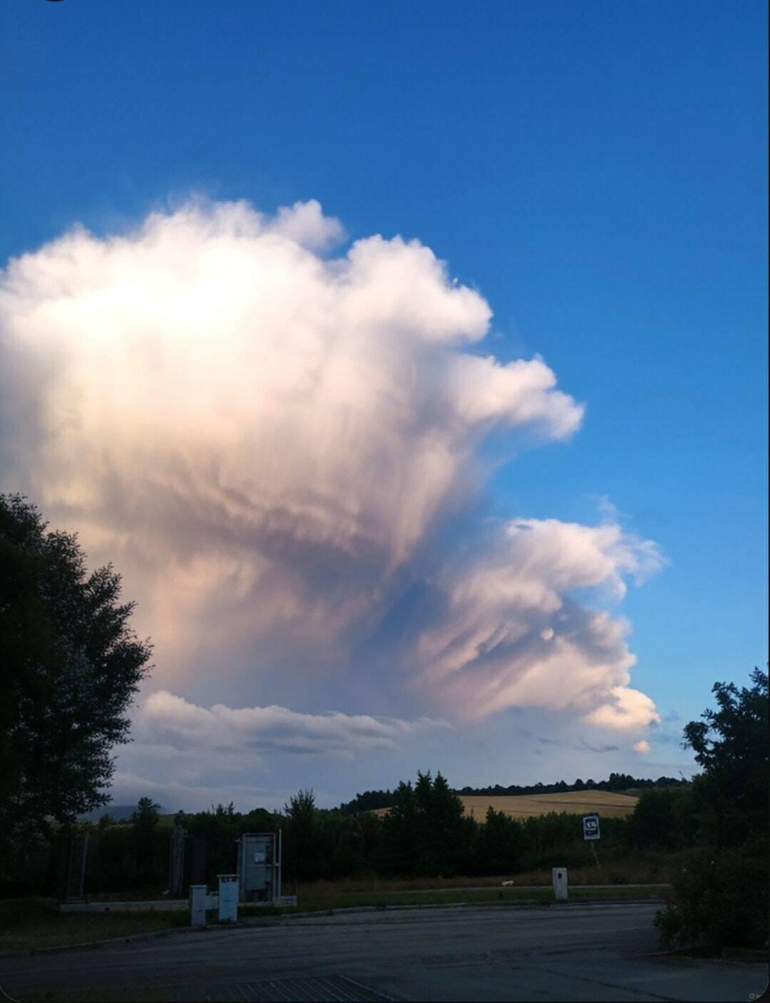 Hier kommt der Sturm.