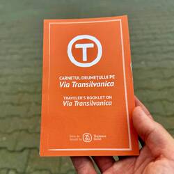 In einem kleinen Lebensmittelladen habe ich heute den offiziellen Wanderpass gekauft.