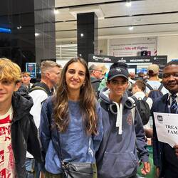 Jo'berg airport greeting