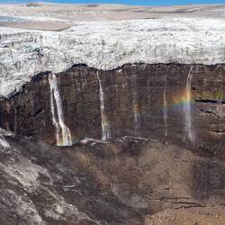 Endlich ein Regenbogen im Wasserfall 😊