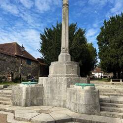WW1 & WW2 monuments