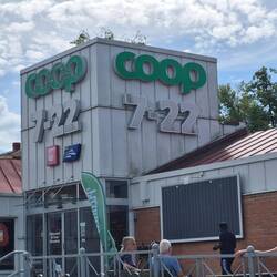 Coop gibt es hier auch 😊