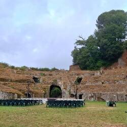Deze ochtend ontdekte ik dit Romeins amfitheater in Sutri. Prachtig.