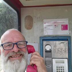 Pause in Ungarn.....Andy telefoniert mit der ISS