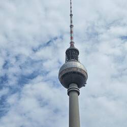 Der Fernsehturm und rund herum Berliner Luft