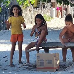 Gorgeous local kids playing at our lunch stop