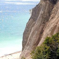 Ora, scendiamo fin laggiù!