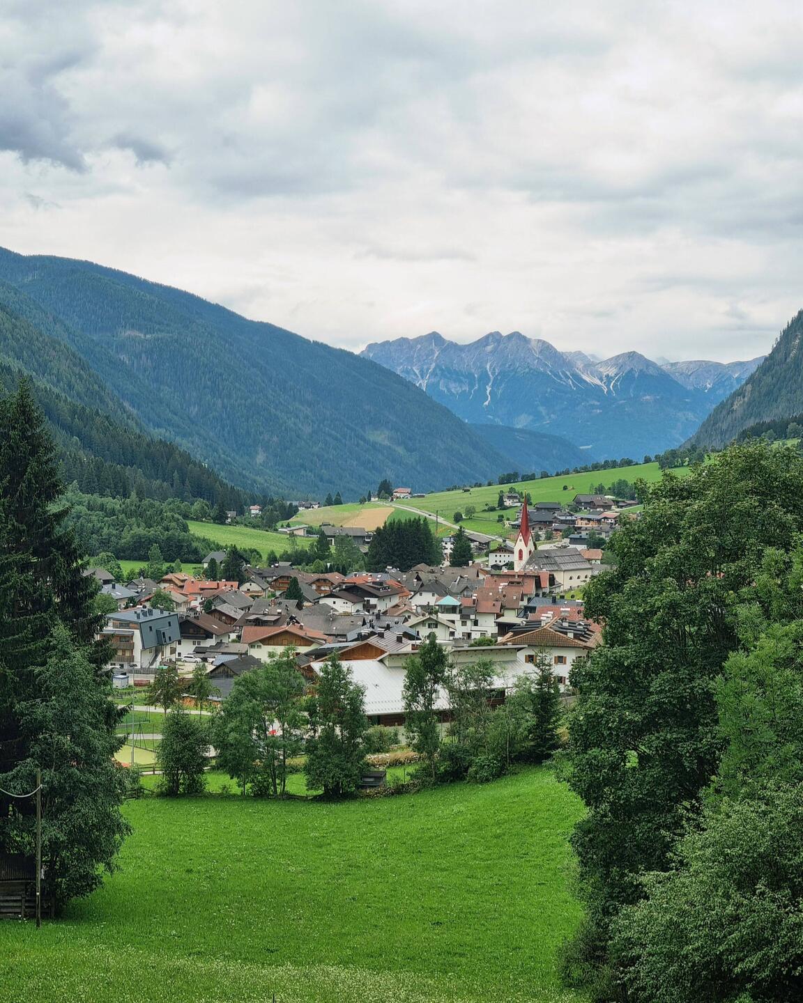 Antholz-Mittertal mit den Sextener Dolomiten