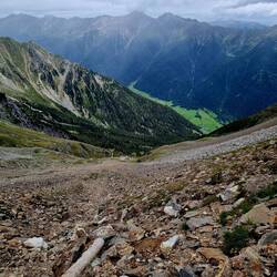 ... und dem Blick zurück ins Antholztal ...