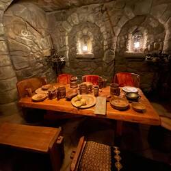 Bei Räubers im Keller