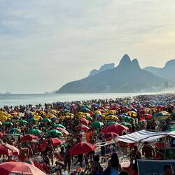Samstag am Strand von Ipanema