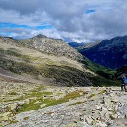 ... säumen den Abstieg.