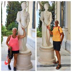 Sisi die Hand gegeben