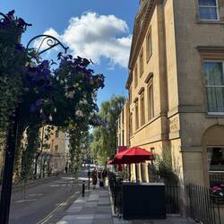 Small shopping strip