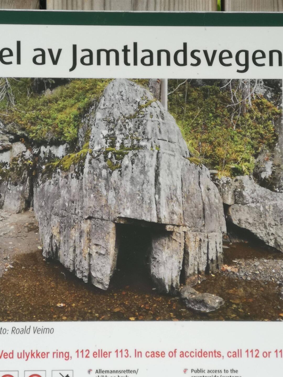Natürliche Felshöhle als Unterschlupf