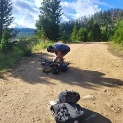 Endlich mal wieder ein Platten, immerhin haben die Reifen ein paar 1000 km durchgehalten