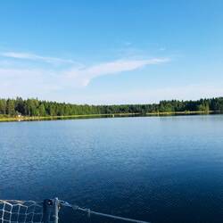 Auf Wind wartend verbringe ich den Tag hier