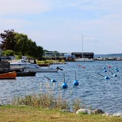 Hier trinkt man zum Feierabend seinen Wein.