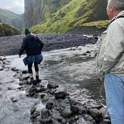 ...mussten bei der dritten Flussüberquerung (zu Fuss) aber umkehren, da es zu viel Wasser hatte