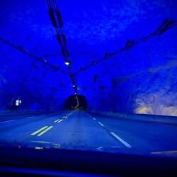 Tunnel de Lærdal, le plus long du monde : 24,51km !!!
