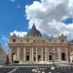 Geen paus, geen balkonscene.