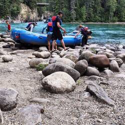 Wassersportler zur Raftingtour
