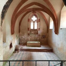 Kapelle der Infirmerie, original erhalten, toller erneuerter Fußboden