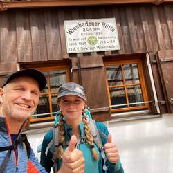 Halbzeit nach drei Tagen Hüttentour - Wiesbadener Hütte (2.443m)