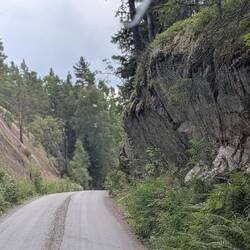 enge felsige Straßen