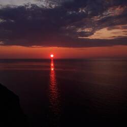 Unzählige Sonnenuntergänge, jeden Abend ein neues Farbenspektakel