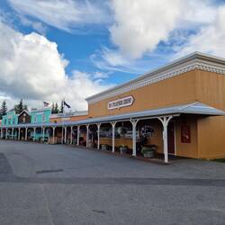 Historische Gebäude Fairbanks, die teilweise in diesen Park zur Ausstellung gebracht wurden