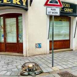 Camilla, der Kanalarbeiter