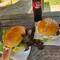links Saibling, rechts Aal