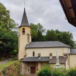 Eine alte Kirche