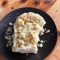 Streuselbrötchen - nicht vermisst in den letzten Monaten, aber umso mehr genossen