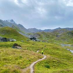 Da hinten ist unser Ziel 🏔️