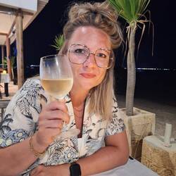 Der Wein ist hier sehr lecker - der Preis auch wie in Deutschland