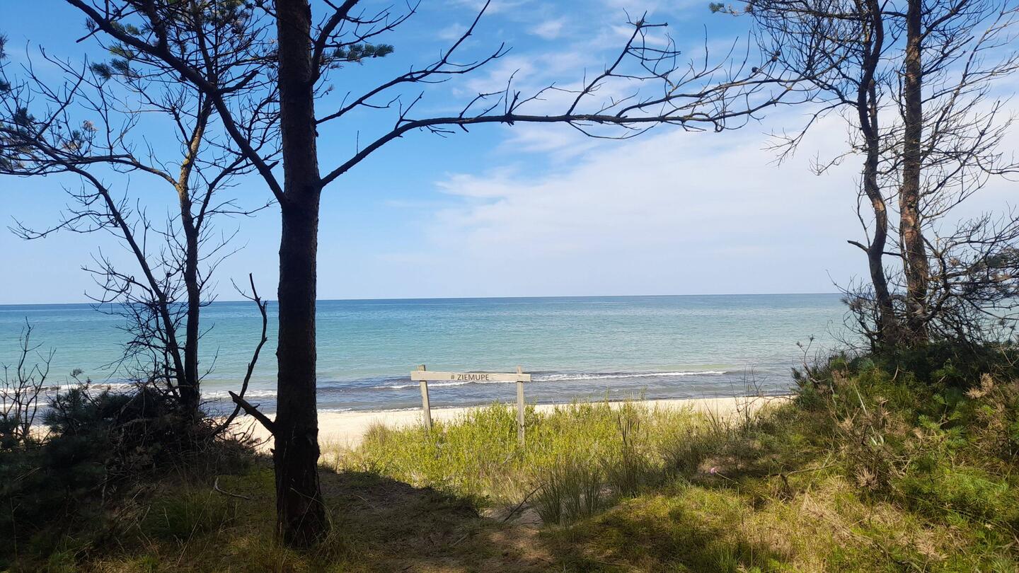 Ausklingen am einsamen Strand von Ziemupe