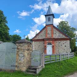 Die Kirche von Kaltene.