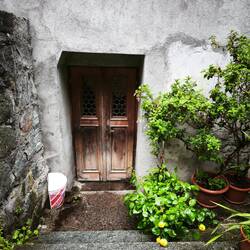 Der Eingang ist in einem Hotel 😁