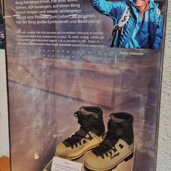 ... mit Hommage an Peter Habeler, der 1978 mit Reinhold Messner den Mt. Everest bestieg.