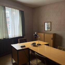 Verhöhrraum, der sogar nach DDR riecht